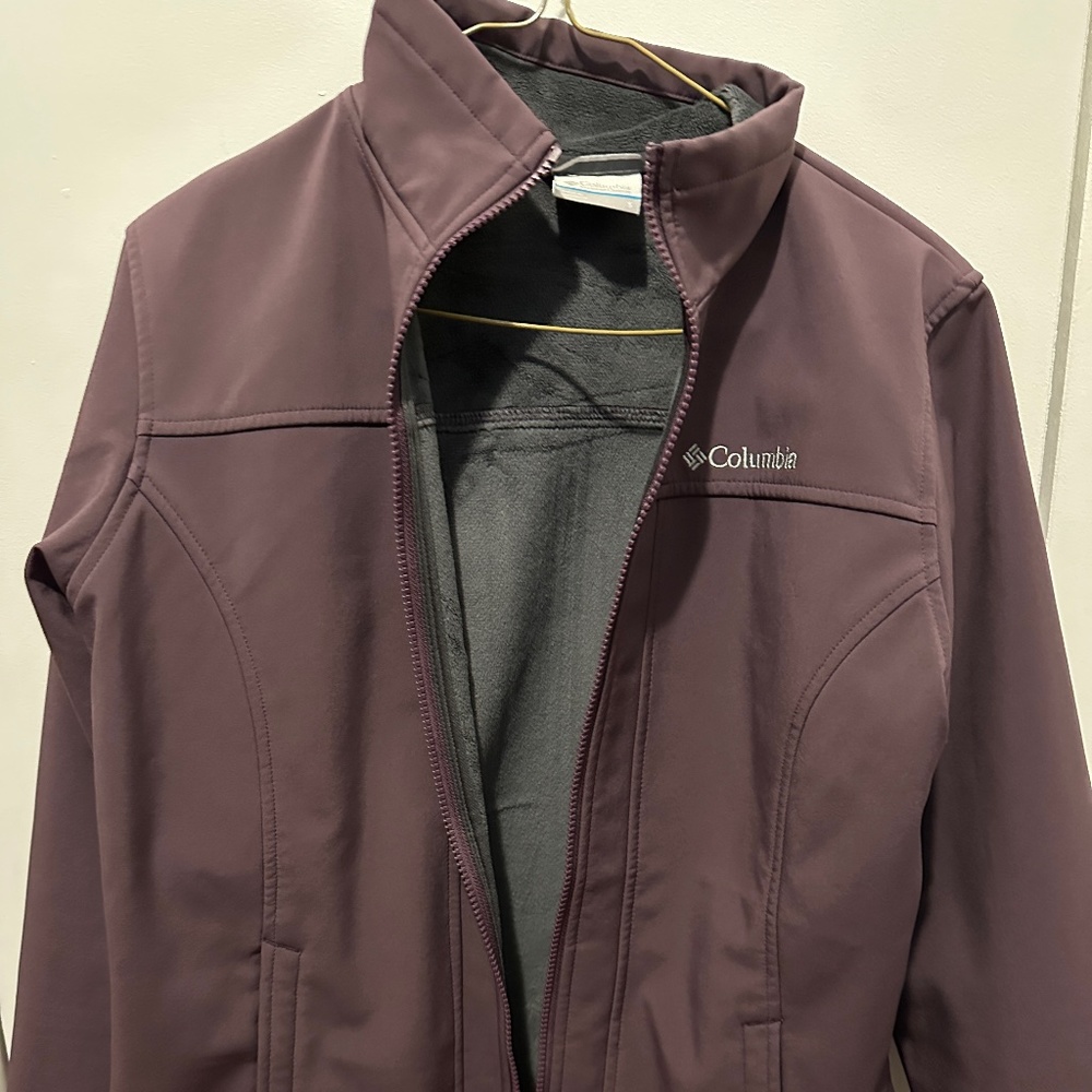 Columbia soft shell fleece lined jacket